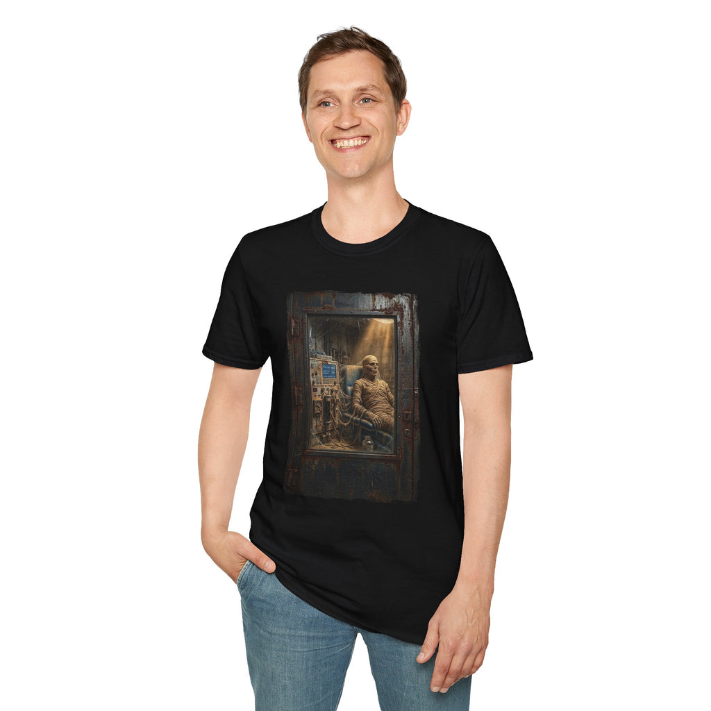 Horror Mummy Room Graphic T‑Shirt — Vintage Creepy Museum Scene Tee