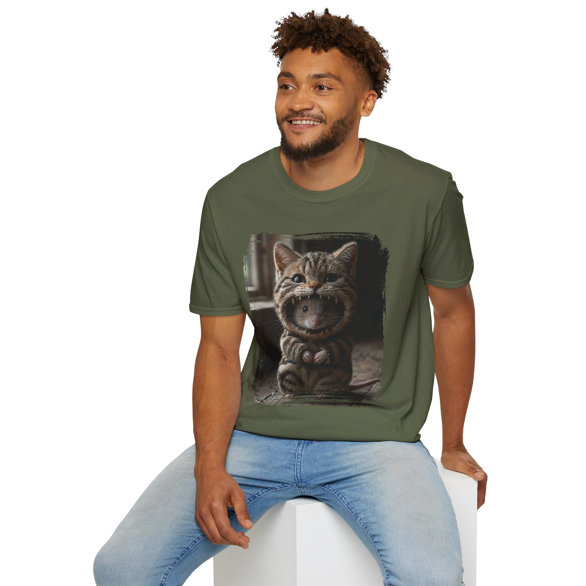 Cat Portrait T-Shirt — Cute Retro Tabby Face Print