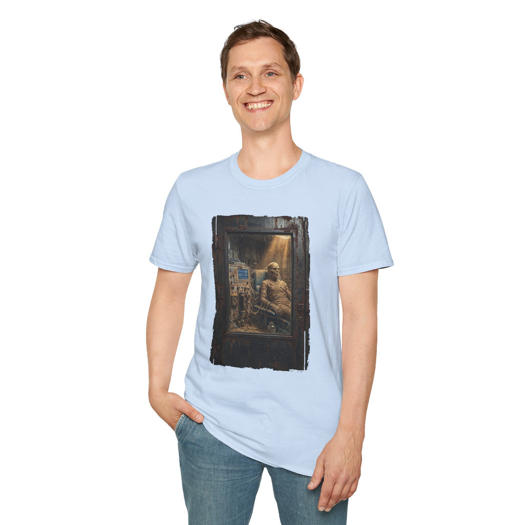 Horror Mummy Room Graphic T‑Shirt — Vintage Creepy Museum Scene Tee